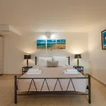Ferienhaus Mani's Aura Seaside - Paradise With Garden