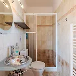 Mani's Aura Seaside - Paradise With Garden Ferienhaus