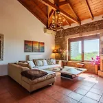 Mani's Aura Seaside - Paradise With Garden Ferienhaus Kotronion (West Mani)