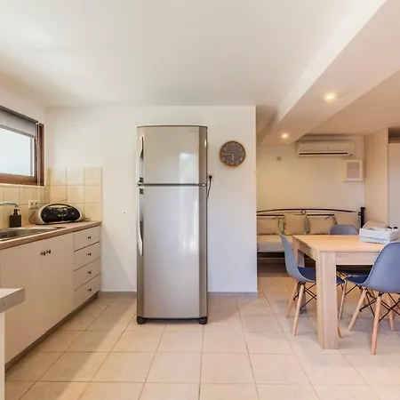 Mani's Aura Seaside - Paradise With Garden * Kotronion (West Mani)