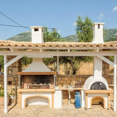 Mani's Aura Seaside - Paradise With Garden Kotronion (West Mani)