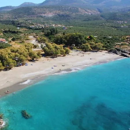 Mani's Aura Seaside - Paradise With Garden