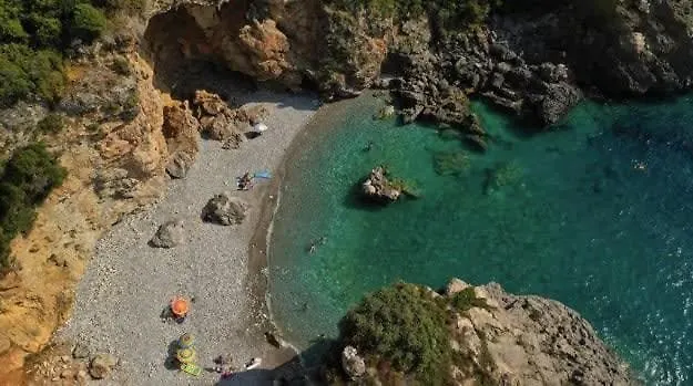 Feriehus Mani's Aura Seaside - Paradise With Garden *