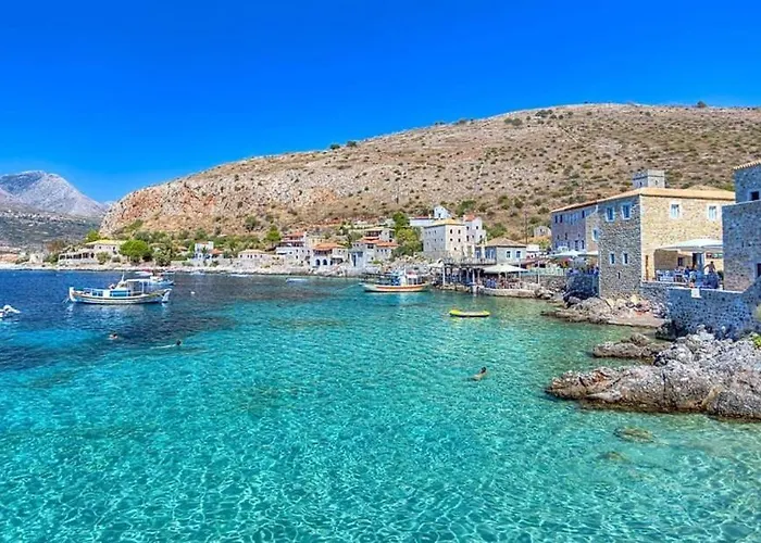 Mani's Aura Seaside - Paradise With Garden Feriehus *