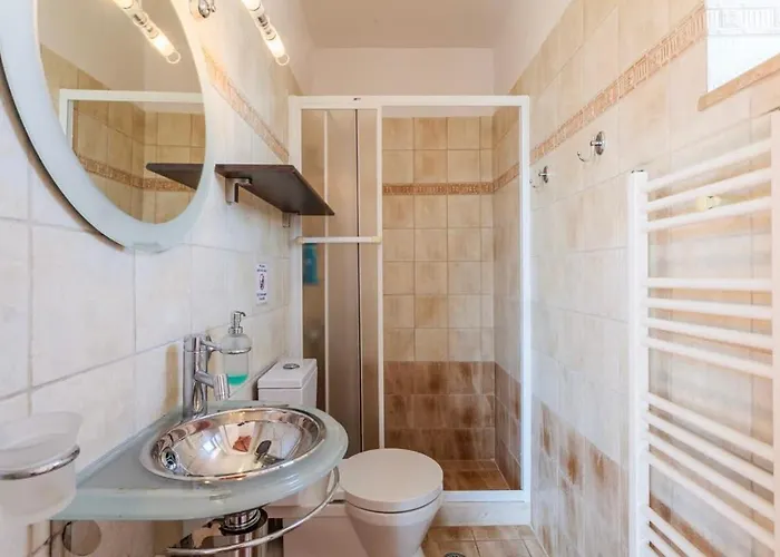 Mani's Aura Seaside - Paradise With Garden Feriehus