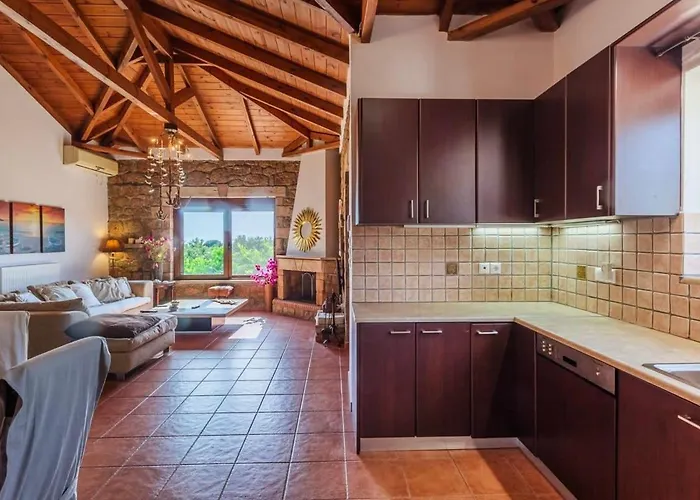 Feriehus Mani's Aura Seaside - Paradise With Garden